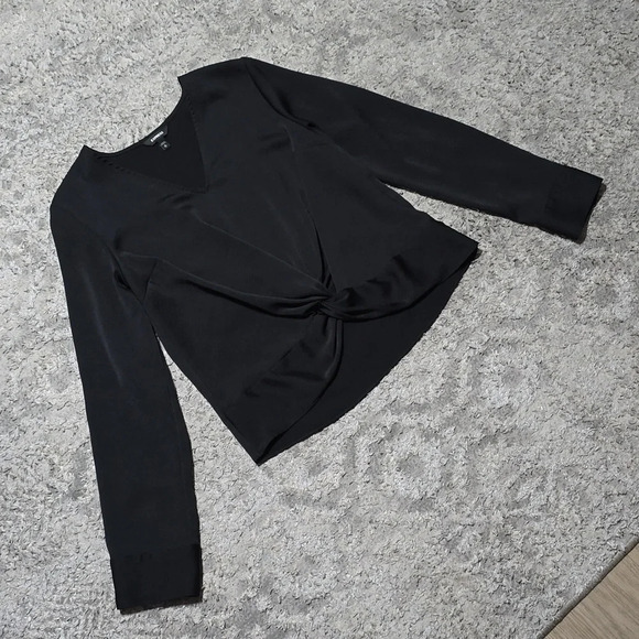 ✨️4/$20. Black Chiffon Long Sleeve Cropped Dress Shirt with Faux Knot Front, M - Picture 10 of 16